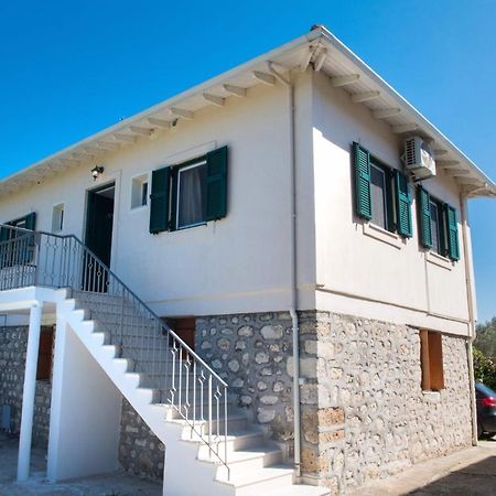 Boursinos Cozy Apartments Лефкада Экстерьер фото