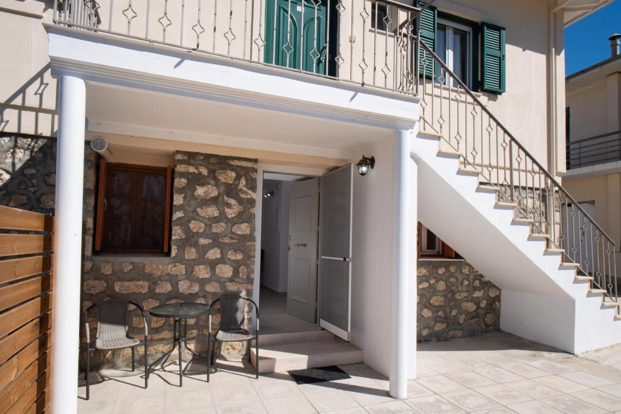 Boursinos Cozy Apartments Лефкада Экстерьер фото